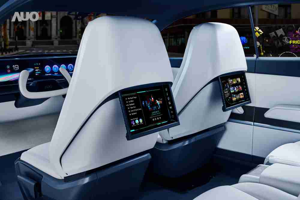 PG国际将于CES 展示全新Smart Cockpit 2024，，可紧密串连使用者多元需求，，，并革新座舱内部的应用和设计，，带来身历其境且引人入胜的视觉飨宴，，，满足驾乘人员的全方位体验